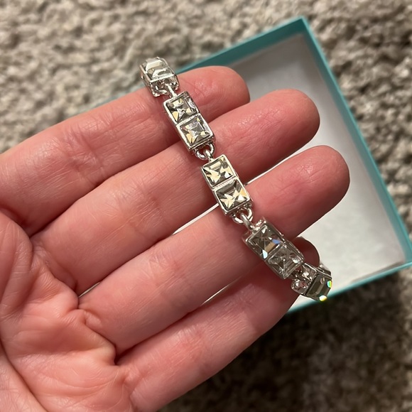 JBloom Silver Colored Rhinestone Bracelet - Picture 3 of 5